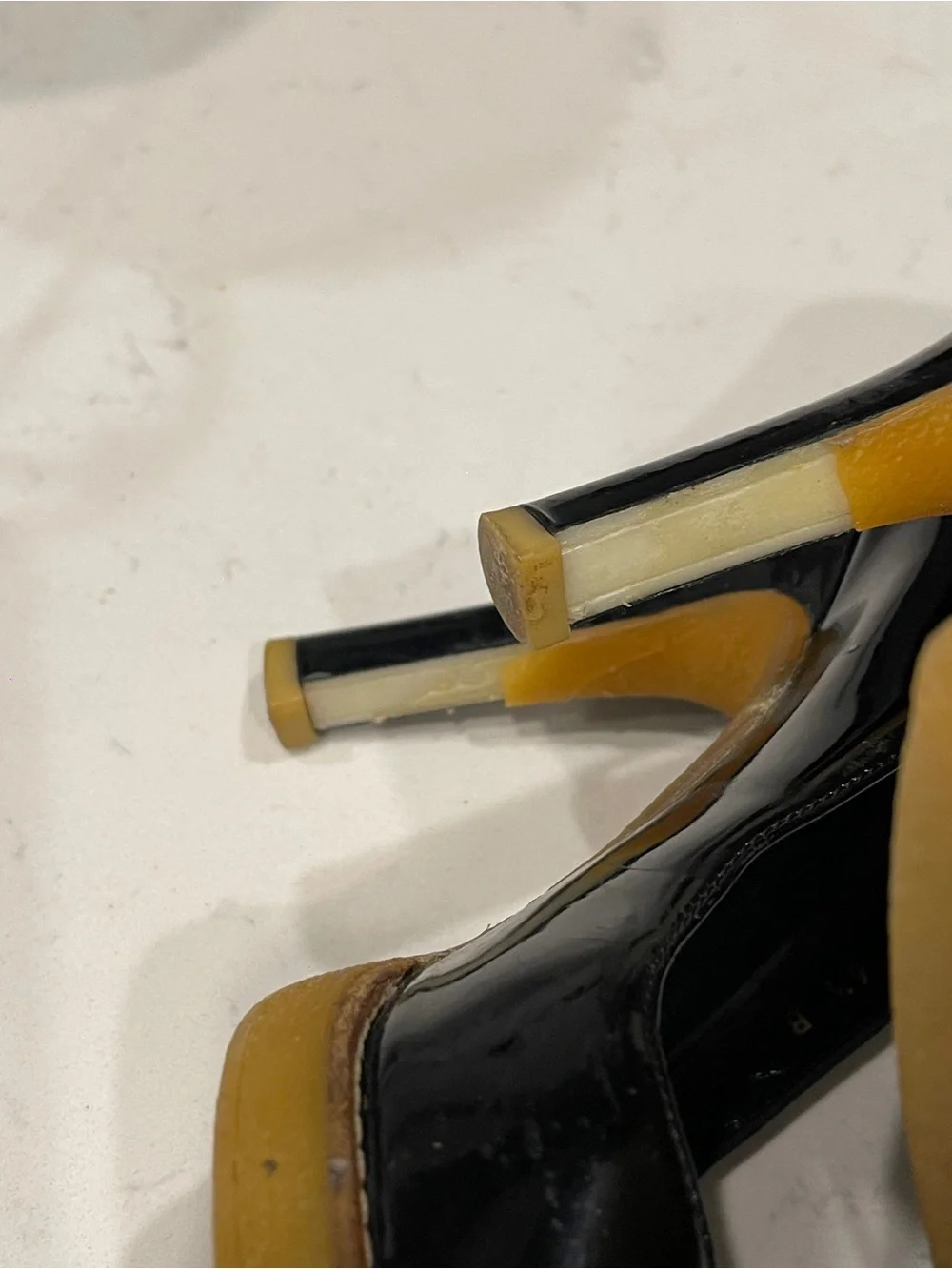 GUCCI Vernice Diamond Patent Leather Pumps Black Heels Platform 6.5